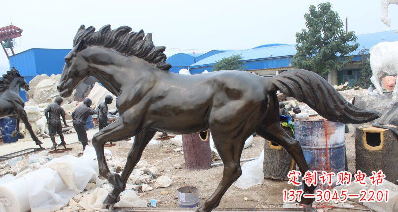 黑龙江玻璃钢仿铜马广场动物雕塑精美雕塑装点繁华城市