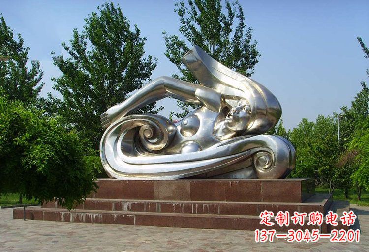 黑龙江浪漫游泳不锈钢女孩雕塑