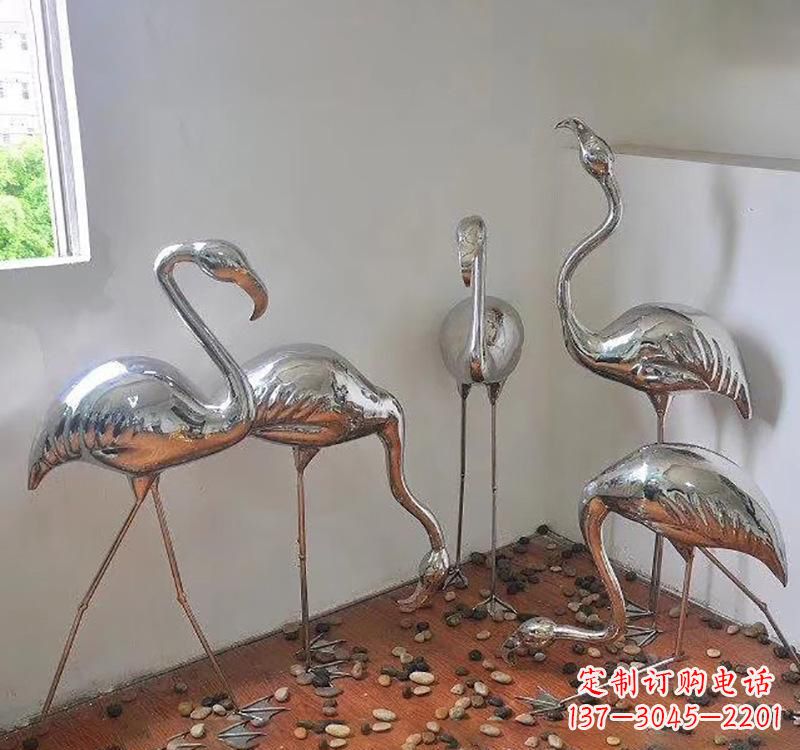 黑龙江不锈钢火烈鸟象征勇气与活力