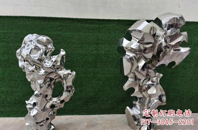 黑龙江精美太湖石雕塑