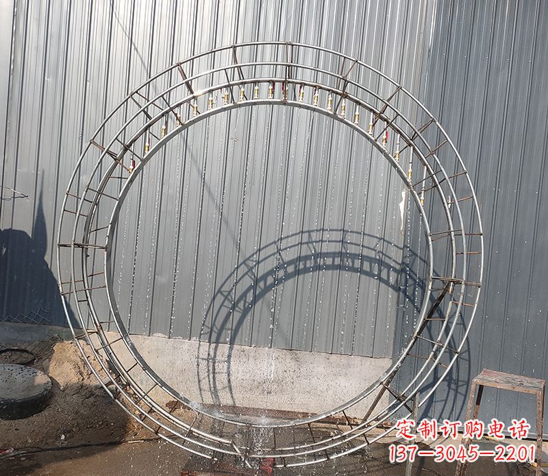黑龙江圆环的美——不锈钢景观雕塑