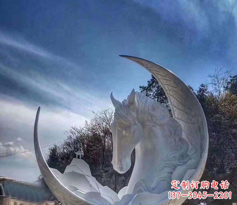 黑龙江不锈钢月亮雕塑一种独特的艺术品
