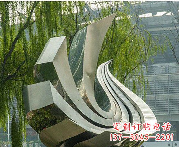 黑龙江鸽子雕塑以不锈钢作为材料的动物雕塑