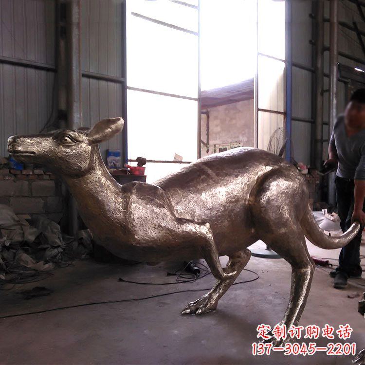 黑龙江精美袋鼠纯铜雕塑