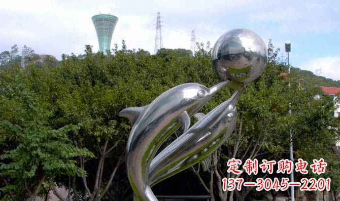 黑龙江高贵静谧的不锈钢海豚顶球雕塑