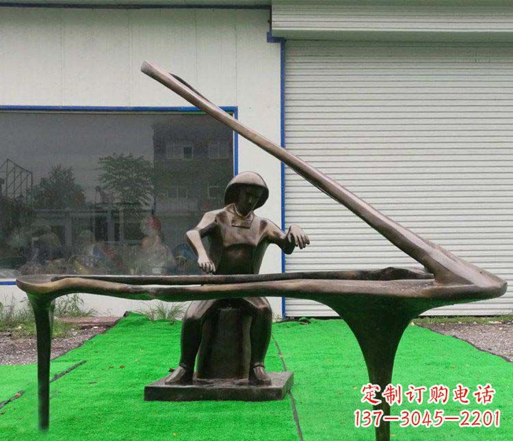 黑龙江 传奇钢琴雕塑