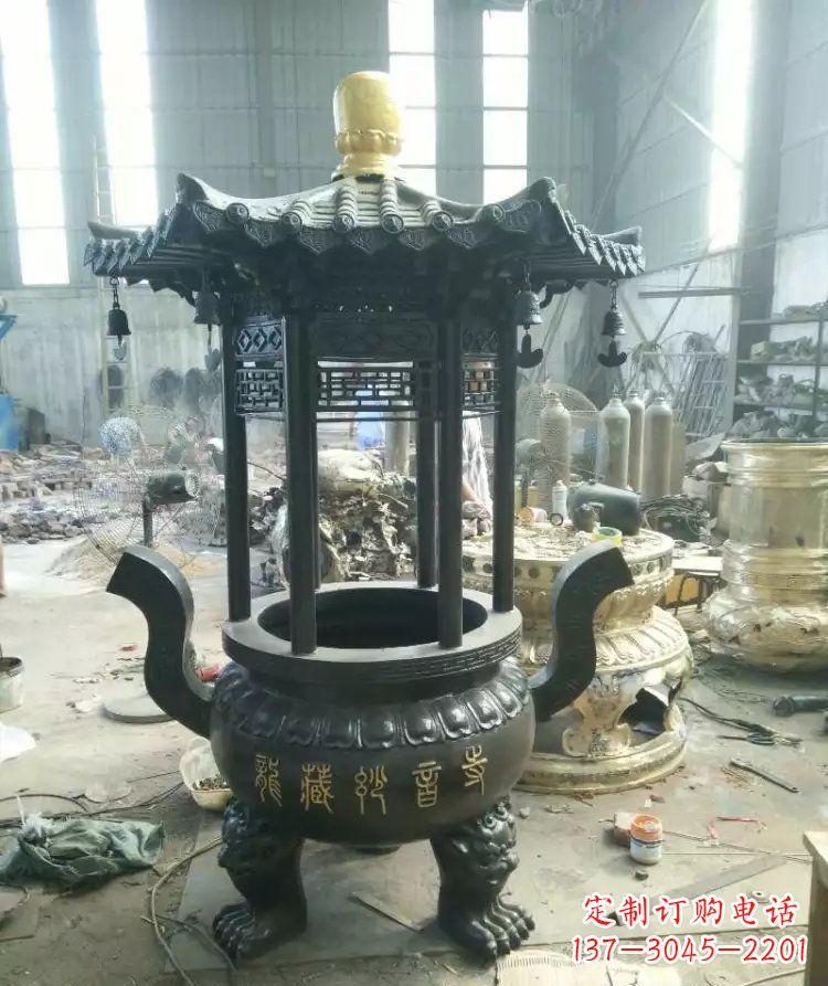 黑龙江寺庙圆香炉铜雕 (2)